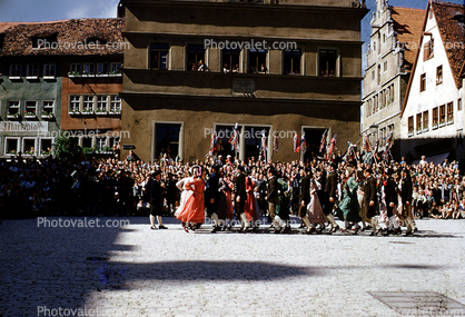 Shepherds Dance, Main Square, Rothenburg ob der Tauber, Bavaria, Middle Franconia, Ansbach