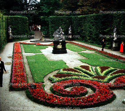 Ornate Gardens, Statue, Schloss Linderhof, Linderhof Palace, Schloss, Museum, Ettal, Bavaria