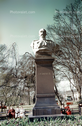 Otto von Bismarck, Heidelberg, Landmark Statue