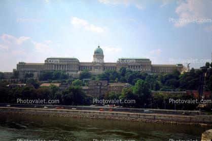 the Royal Palace, Castle, Danube River, Budapest