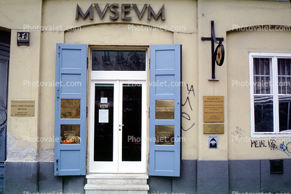 Door, Doorway, Steps, Cross, Budapest, Museum