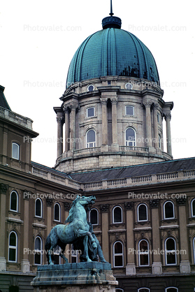 Equestrian Statue, Buda Castle Dome, Budavari Palota, Building, Budapest