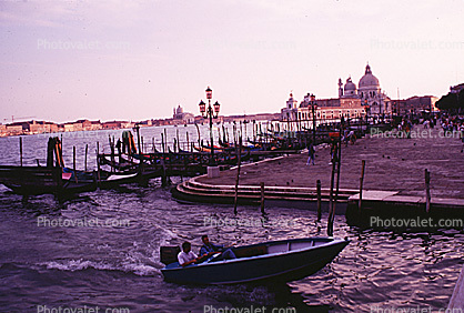 Docks for Gondolas, Boat, Lamps