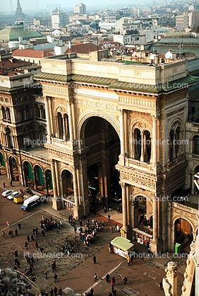 Galleria Vittorio Emanuele II, Landmark