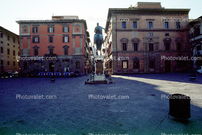 Piazza della Santissima Annunziata, Florence