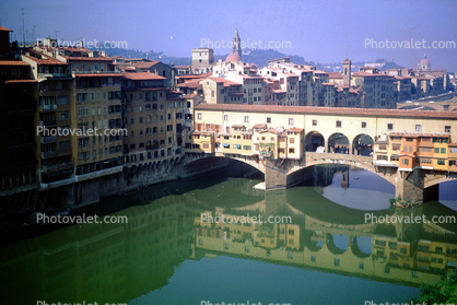 Ponte Veccio Bridge, Arno River, Florence, landmark