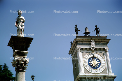 Udine, outdoor clock, outside, exterior, building