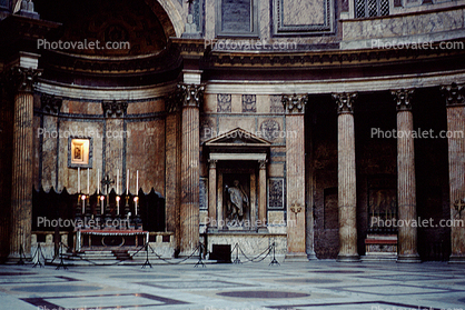 Saint Peter's Basilica, San Pietro in Vaticano, inside, interior, indoors, altar