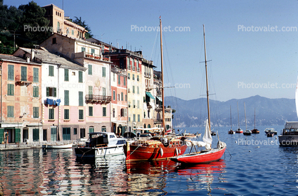 Harbor, waterside, village, boats, hills, forest, waterfront, redhull, redboats, near Sorrento