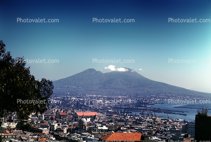 Cityscape, harbor, docks, skyline, Mount Vesuvius, landmark