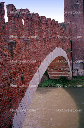 Bridge, Moat, castle, water, arch, brick, Verona