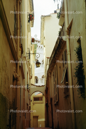 narrow street, alley, buildings, lamp