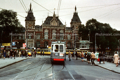 Amsterdam Central Train Station, Centraal