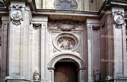 Church, Building, Medallion, bar-relief, door, doorway, Granada Cathedral, Cathedral of the Incarnation