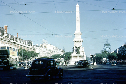 Cars, doubledecker bus, street, Obelisk, Buildings, Lisbon