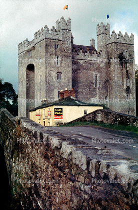 Bunratty Castle, County Clare, Ireland, 15th century tower house