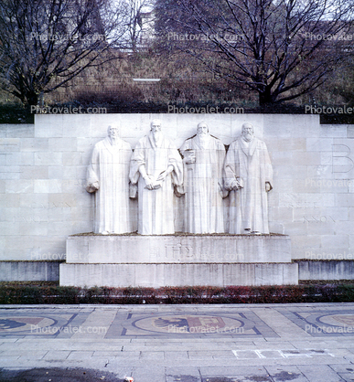 Reformation Wall, William Farel, John Calvin, Theodore Beza, John Knox, Bastions Park, famous landmark, Switzerland, 1950s