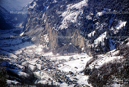 Valley, Village, Cliff, town, Lauderbrunnen, Switzerland, 1950s