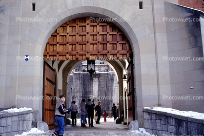 Castle Gate, Entrance, Entryway, Building, Switzerland