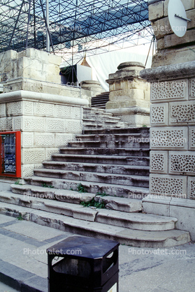 Stairs, steps