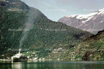 Village, Mountains, Forest, Fjord, Geiranger, municipality of Stranda