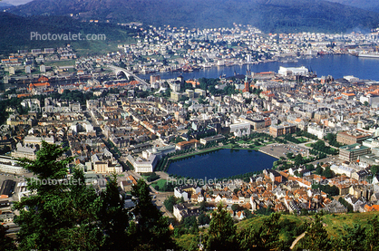 Harbor, Town, Docks, Buildings, Lake, Bergen