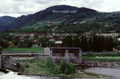 River Dam, Mountain Village