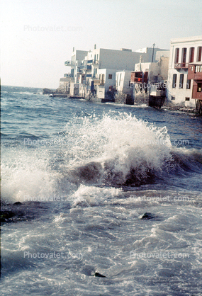 Wave, Mykonos, Harbor