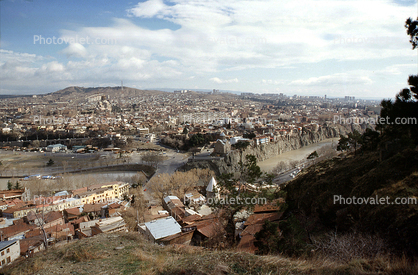 Kura River, buildings, homes, houses, Metekhi Church, Tbilisi