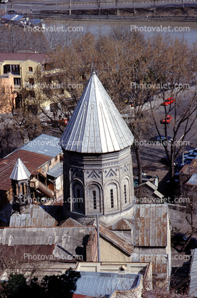 Kura River, buildings, homes, houses, Tbilisi, Metekhi Church