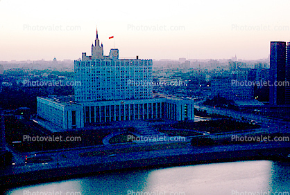 Moscow River, The "White House"