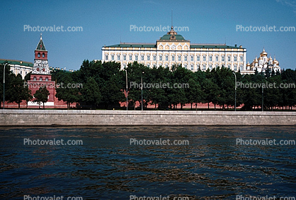 The Grand Kremlin Palace, Moscow River, The Annunciation Tower