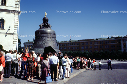 The Tsar-Bell, bell, crowds