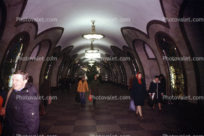 Moscow Subway, hall, hallway, people walking