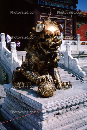 Lion Dragon, Statue, sculpture, claws