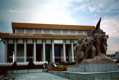 Chairman Mao's Memorial Hall, Tiananmen Square, Workers Statue, Stone revolutionary monument, Mausoleum of Mao Zedong, Beijing