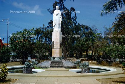 Woman, Water Fountain Statue, Willmenstad, Curacao