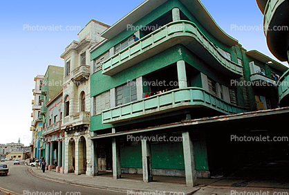 The Melecon, Old Havana building, sidewalk