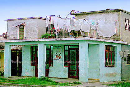 Old Havana building, clothesline, home, house
