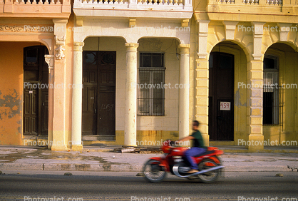 Old Havana, Curb, Buildings, Sidewalk