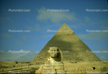 Sphinx, The Great Pyramid of Cheops, Giza