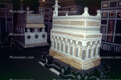 Tomb of King Farouk, cemetery, Cairo