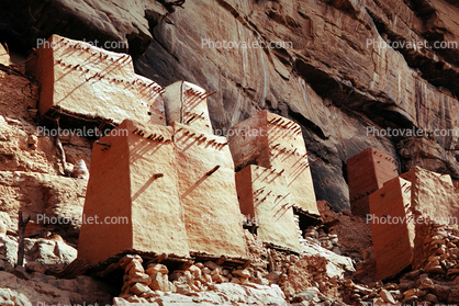 The Bandiagara Escarpment, Sandstone, Cliff Dwellings, Cliff-hanging Architecture, Dogon Country, Mopti Region, Sahil, Sahel, famous landmark