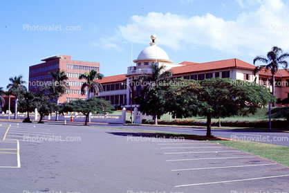 College, Building, empty parking lot