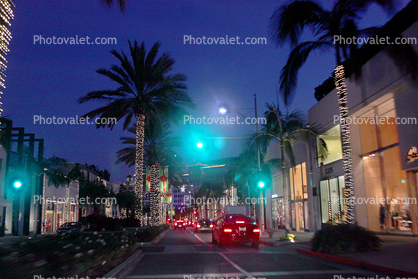 Traffic Signal Lights, stores, shops, buildings, evening, Rodeo Drive, Beverly Hills, night, nighttime, dusk