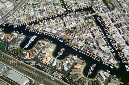 Harbor, Docks, Boats, rooftops, homes, houses, buildings, Island