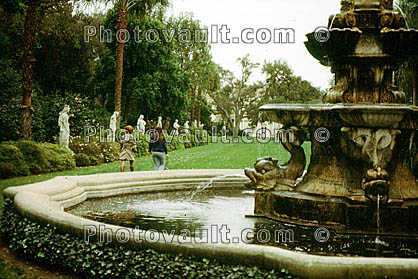 Water Fountain, aquatics, lawn, sculpture, Paul Getty Villa, December 1977, 1970s