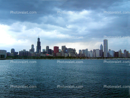 Cold Winter Cloudy Day, Chicago Cityscape, Skyline, Buildings, Skyscrapers, Lake Michigan