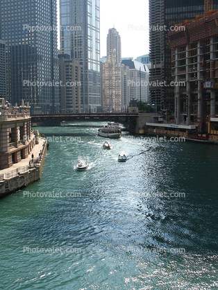 Chicago River, Tour Boat, buildings, skyline, skyscraper, tourboat