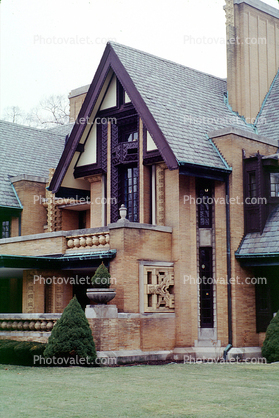 Moor-Dugal Residence, (1895, 1923), 333 Forest Avenue, Oak Park